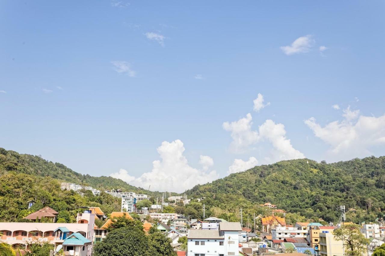 Hotel White Sky Boutique Patong Exterior foto