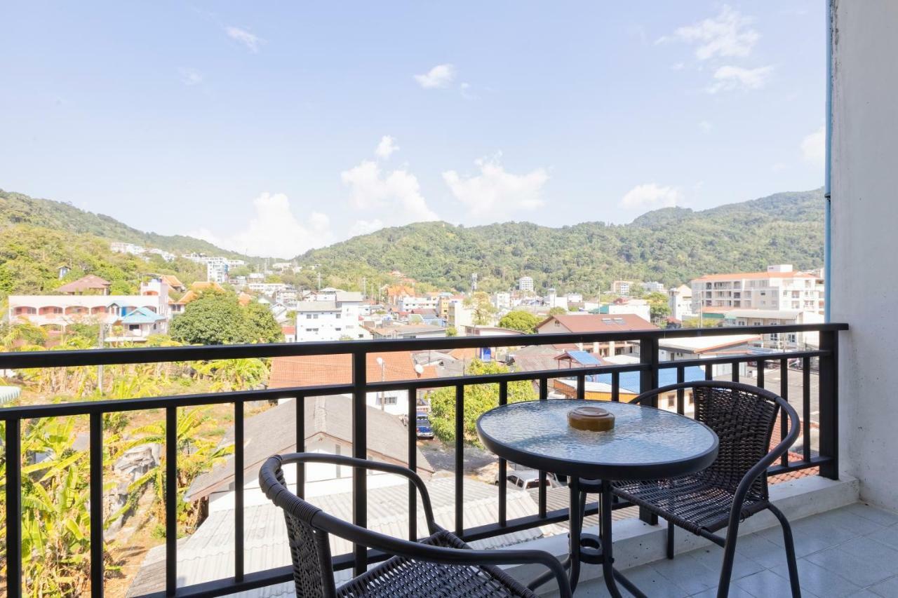 Hotel White Sky Boutique Patong Exterior foto